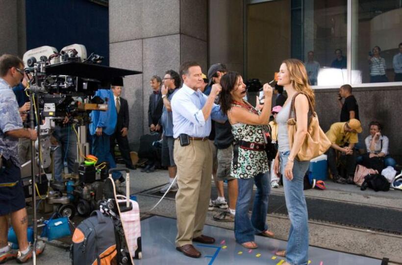 Robin Williams, TBD and Kelly Preston on the set of "Old Dogs."