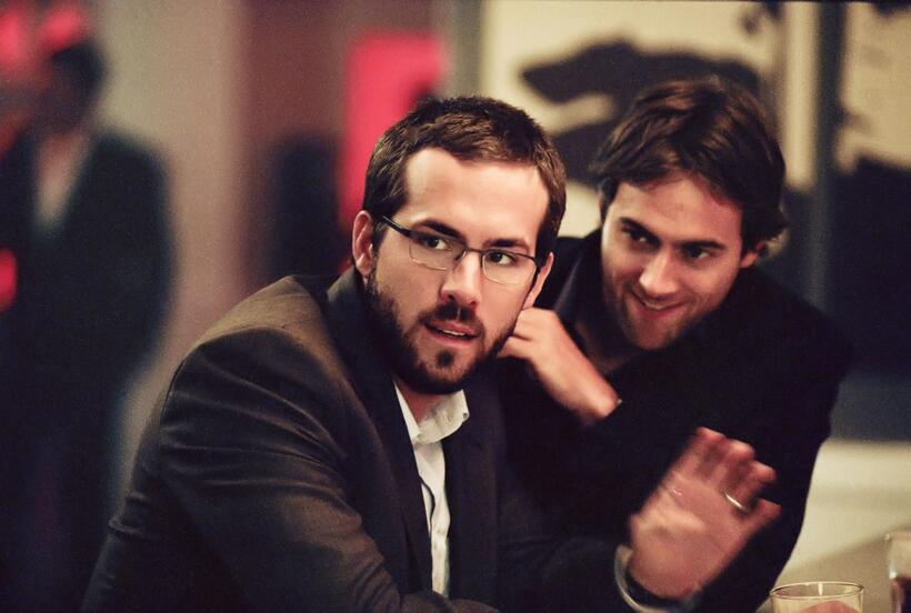 Ryan Reynolds as Frank Allen and Stuart Townsend as Buddy Endrow in "Chaos Theory."