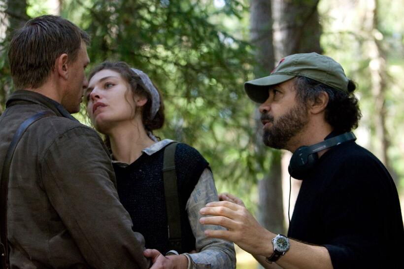 Director Edward Zwick, Daniel Craig and Alexa Davalos on the set of "Defiance."