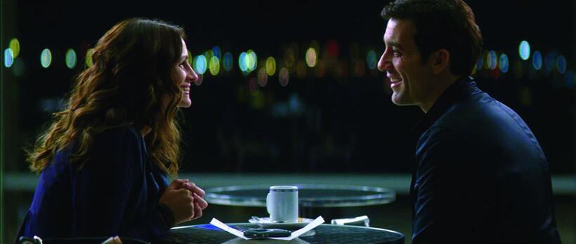 Julia Roberts as Claire Stenwick and Clive Owen as Ray Koval in "Duplicity."