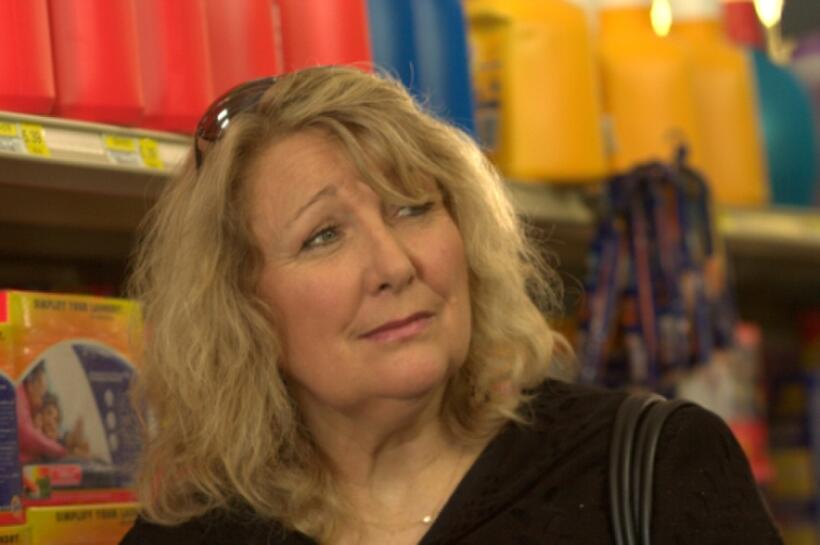 Teri Garr as Suze in "Kabluey."