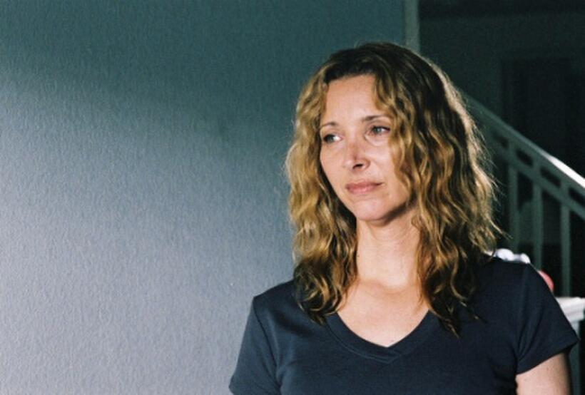 Lisa Kudrow as Leslie in "Kabluey."