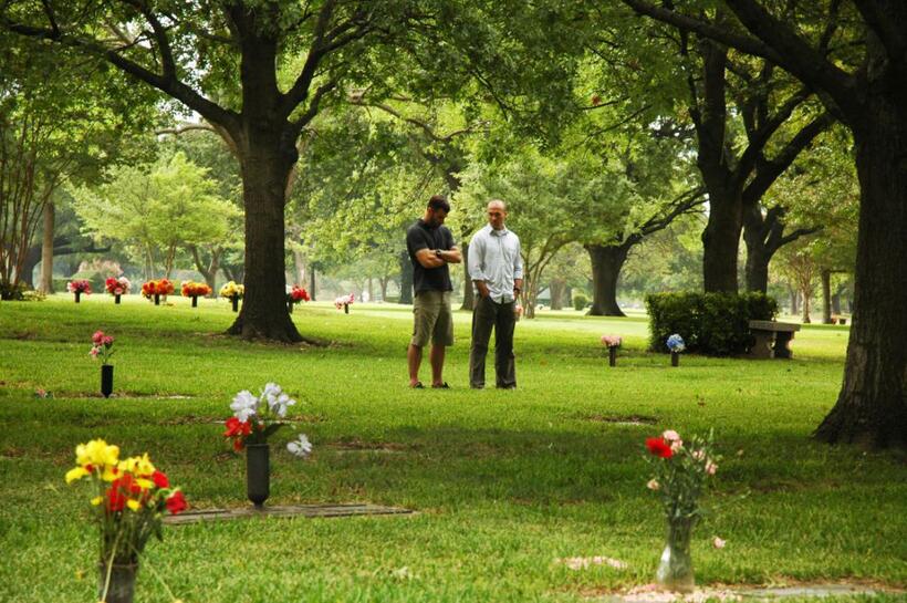 Alessandro Calza as Andrea and Adam Neal Smith as Jeff in "Ciao."