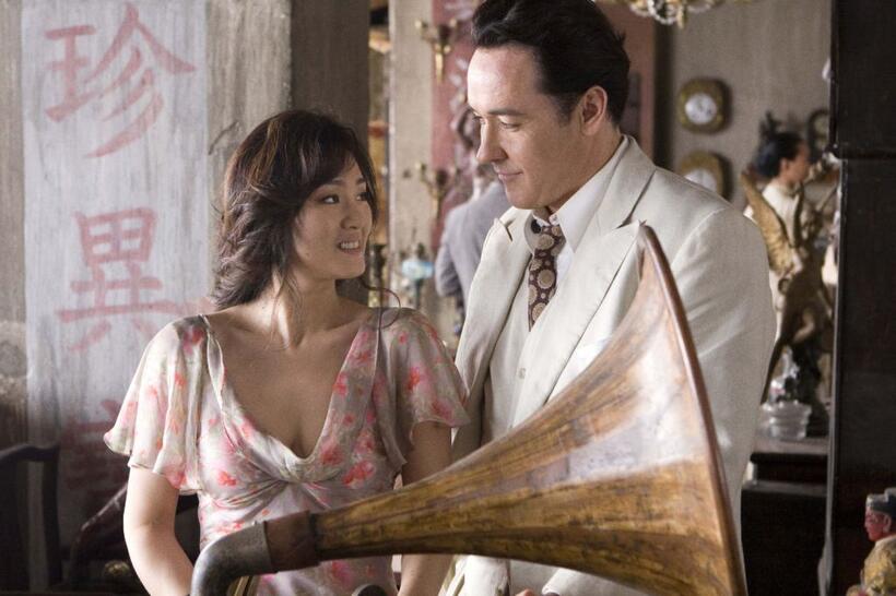 Gong Li as Anna Lan-Ting and John Cusack as Paul Soames in "Shanghai."
