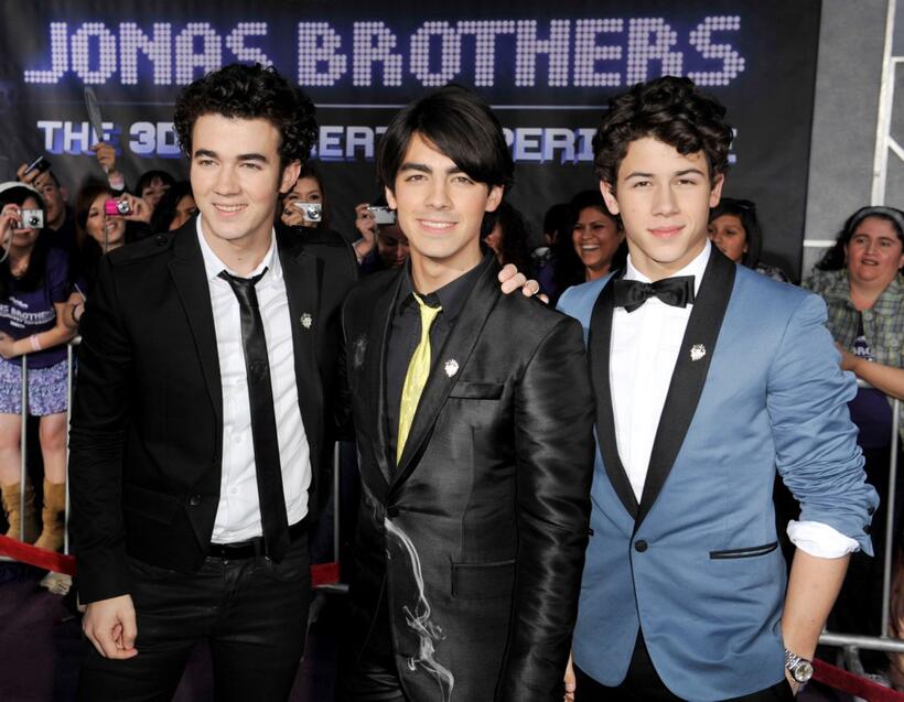 Jonas Brothers: The 3D Concert Experience Premiere Photos - Special Event  Photos | Fandango