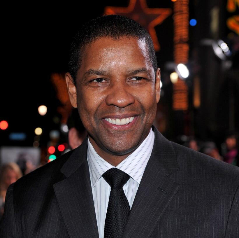 Denzel Washington at the California premiere of "The Book Of Eli."