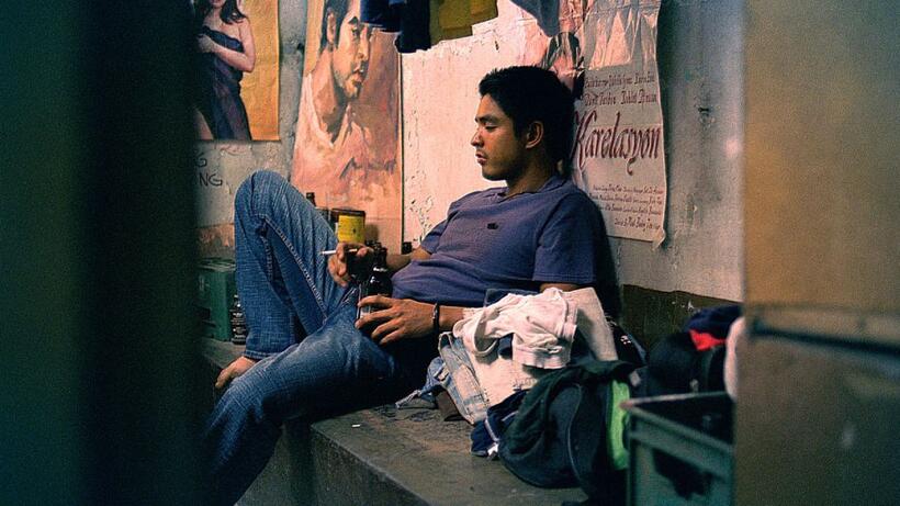 Coco Martin as Alan in "Serbis."