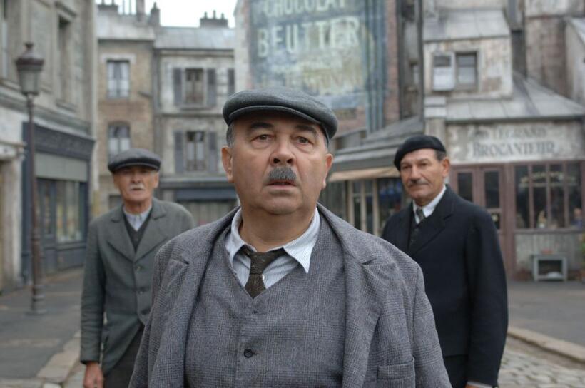 Gerard Jugnot as Pigoil in "Paris 36."