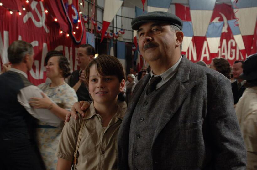 Maxence Perrin as Jojo and Gerard Jugnot as Pigoil in "Paris 36."