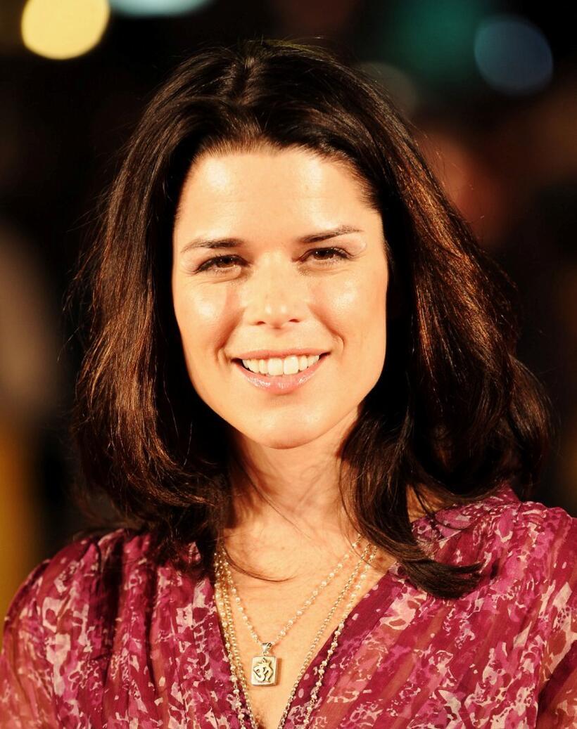 Neve Campbell at the London premiere of "The Men Who Stare at Goats."