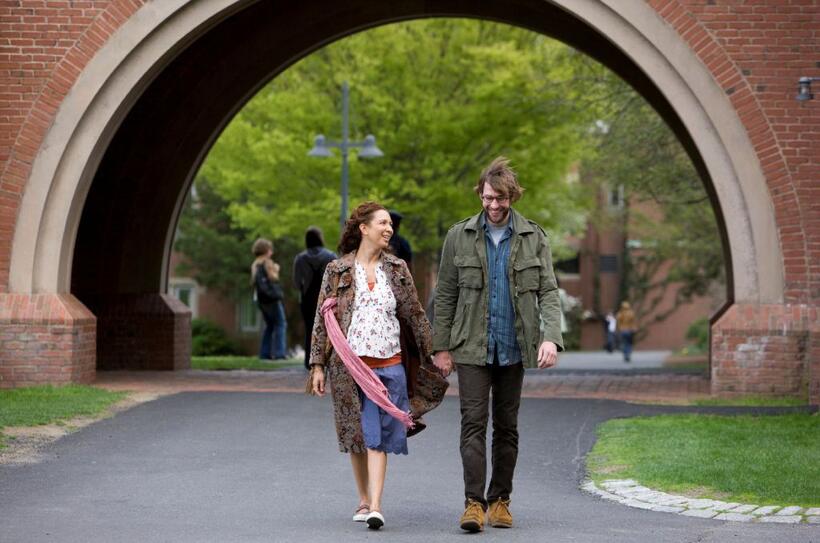 Maya Rudolph as Verona and John Krasinski as Burt in "Away We Go."