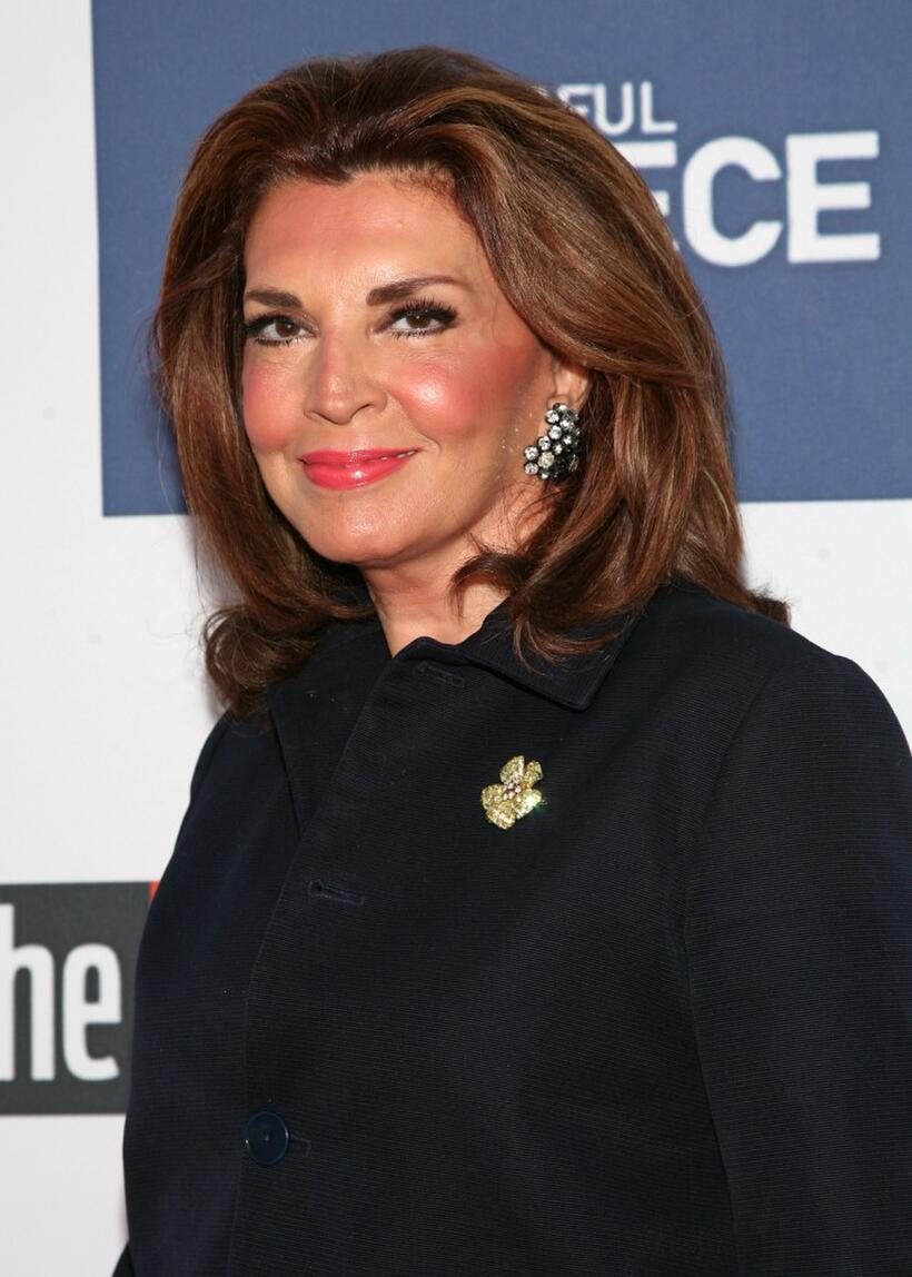 Mimi Denisi at the California premiere of "I hate Valentine's Day."