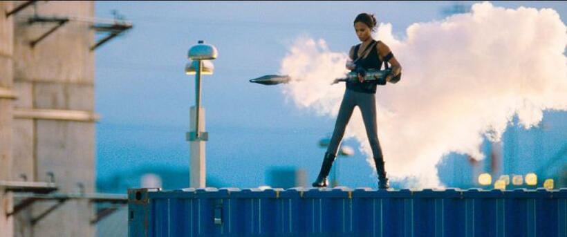 Zoe Saldana as Aisha in "The Losers."