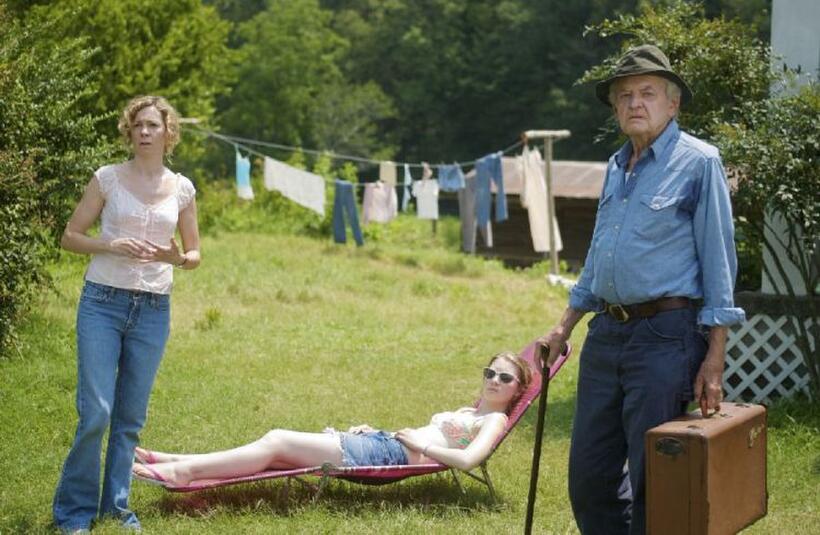 Carrie Preston as Ludie, Mia Wasikowska as Pamela and Hal Holbrook as Abner Meecham in "That Evening Sun."