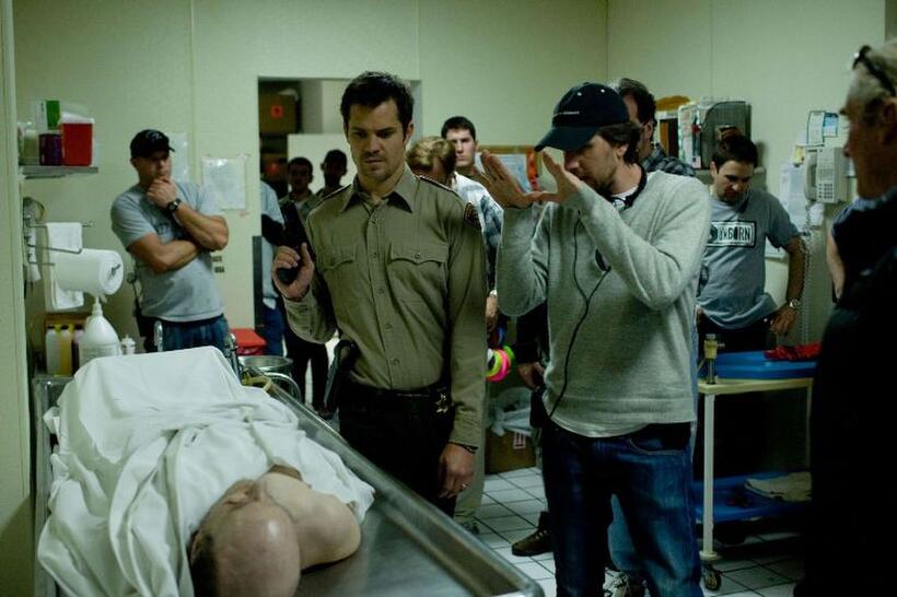 Timothy Olyphant and director Breck Eisner on the set of "The Crazies."