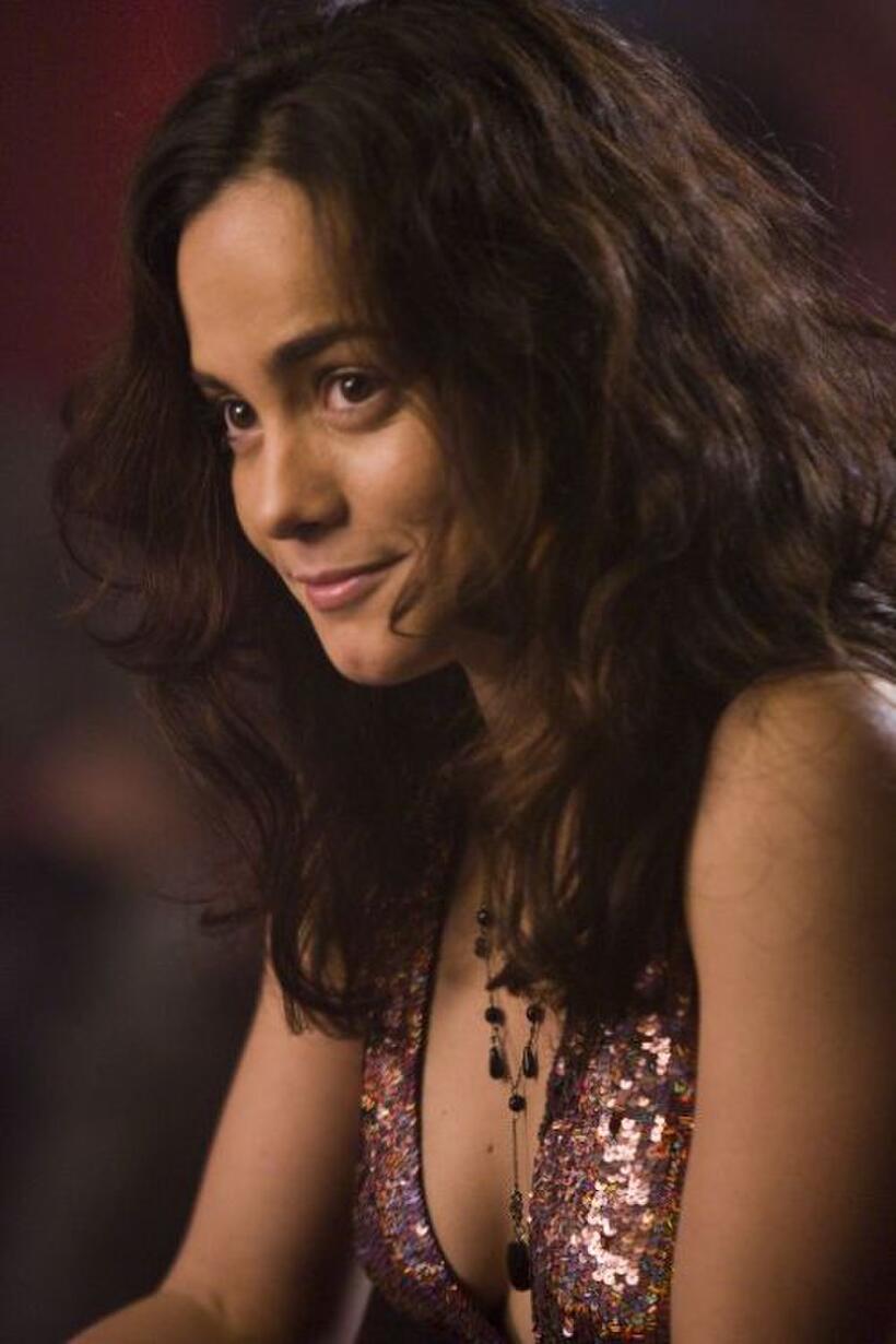 Alice Braga as Beth in "Repo Men."