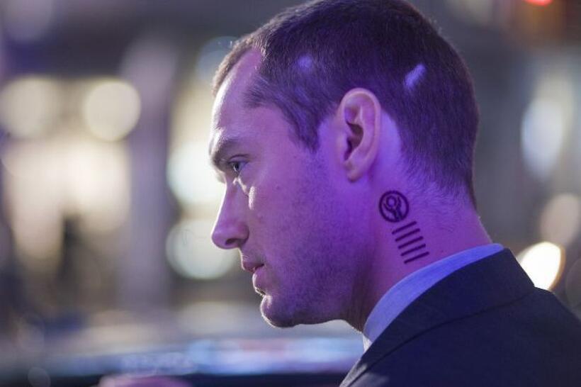Jude Law as Remy in "Repo Men."