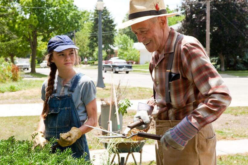 Madeline Carroll as Juli Baker and John Mahoney as Chet Duncan in "Flipped."