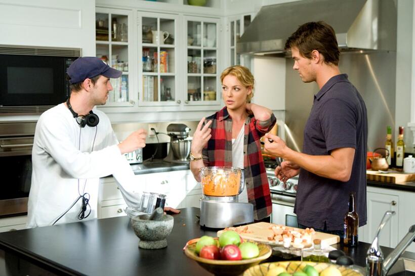 Director Greg Berlanti, Katherine Heigl and Josh Duhamel on the set of "life as We Know It."