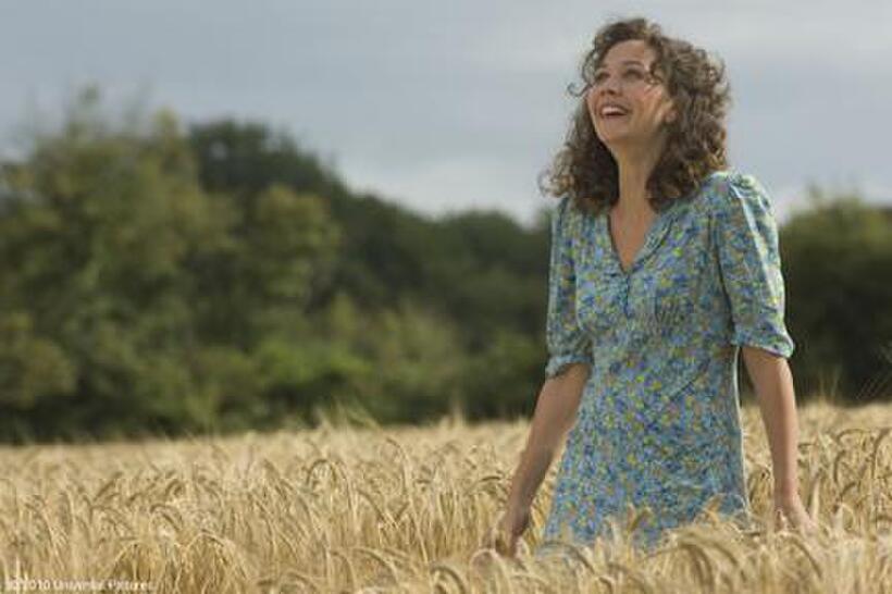 Maggie Gyllenhaal as Mrs. Green in "Nanny McPhee Returns."