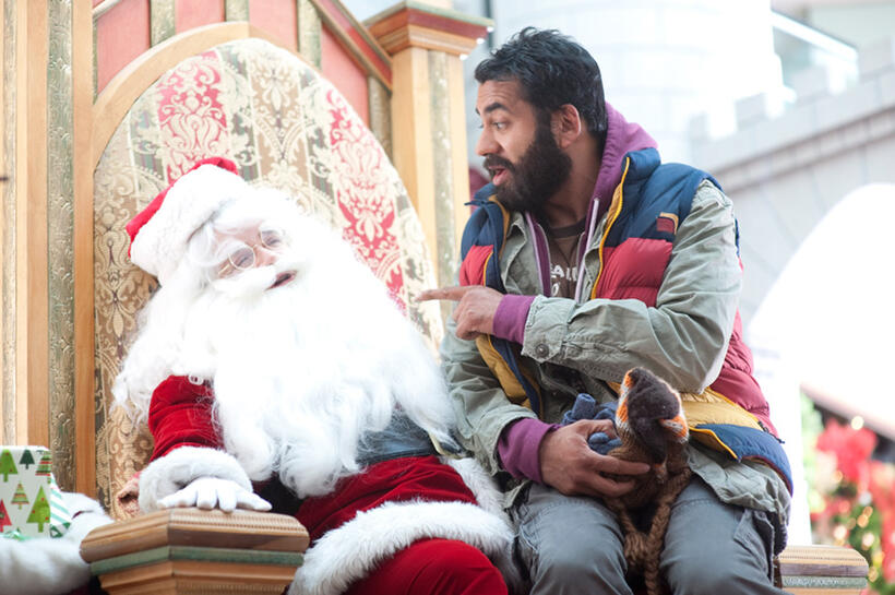 Patton Oswalt as Mall Santa and Kal Penn as Kumar in "A Very Harold & Kumar Christmas."