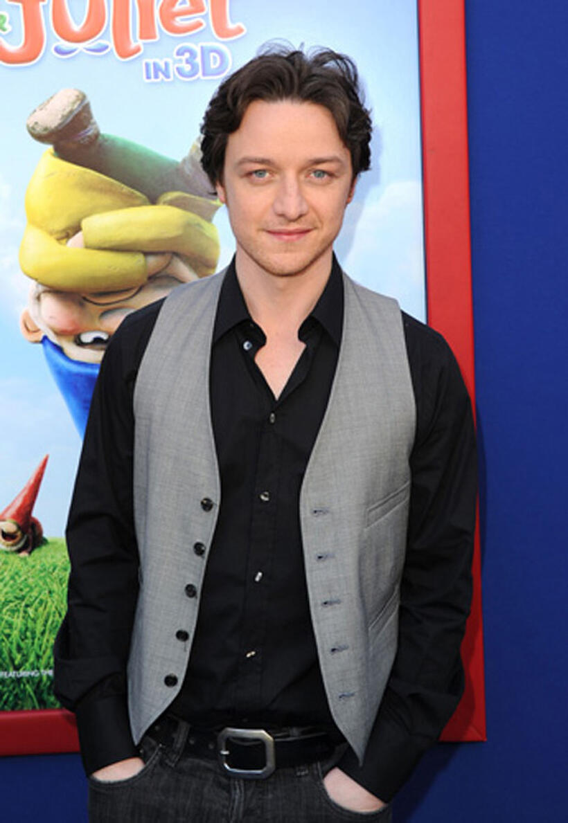 James McAvoy at the California premiere of "Gnomeo And Juliet."