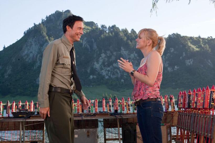 Tom Cavanagh as Ranger Smith and Anna Faris as Rachel in "Yogi Bear."