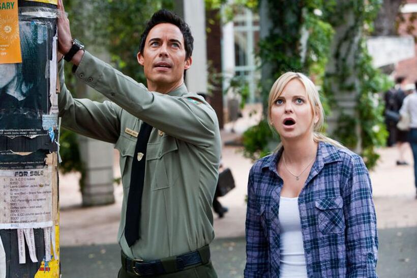 Tom Cavanagh as Ranger Smith and Anna Faris as Rachel in "Yogi Bear."