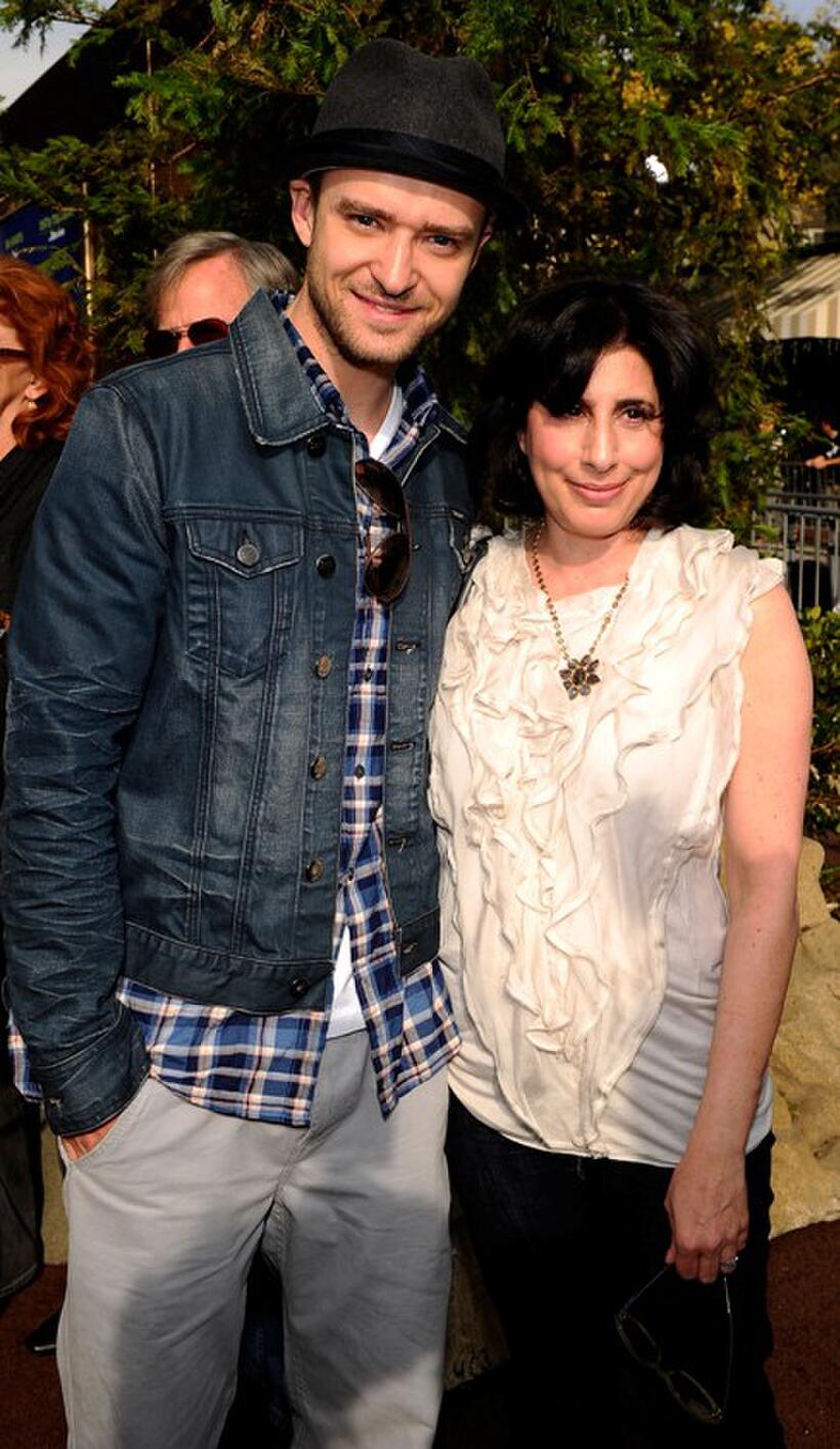 Justin Timberlake and Sue Kroll at the California premiere of "Yogi Bear."