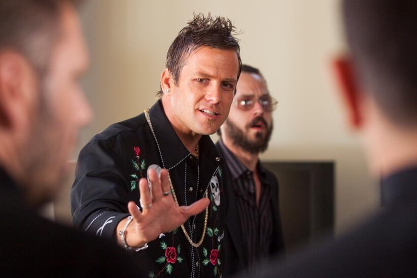 Gabriel Macht as Buck Dolby and Giovanni Ribisi as Wayne Beering in "Middle Men."