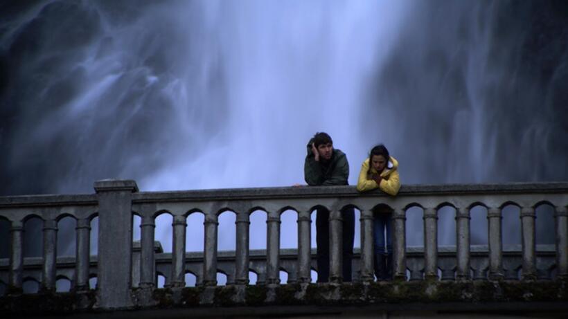 Cris Lankenau as Doug and Robyn Rikoon as Rachel in "Cold Weather."