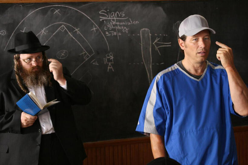 Kenneth Brown as Rabbi Meyer and Brian Wimmer as Charlie Jones in "The Yankles."