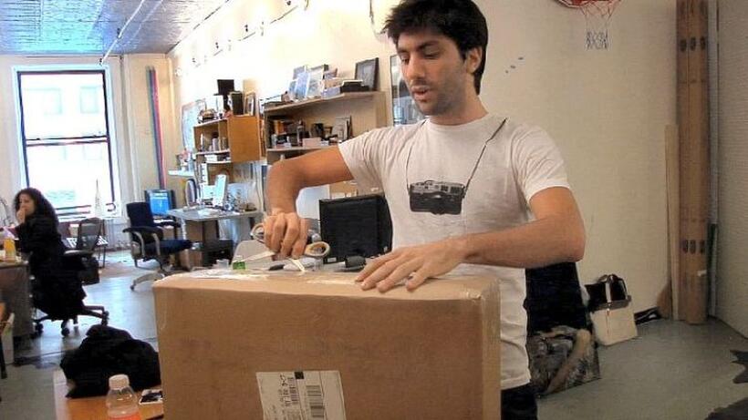 A scene from "Catfish."