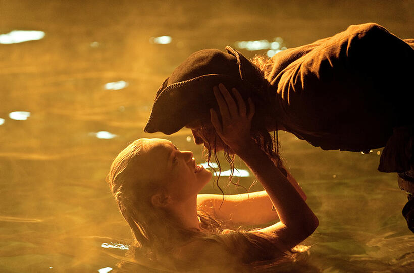Gemma Ward as Tamara and Stephen Graham as Scrum in "Pirates Of The Caribbean: On Stranger Tides."