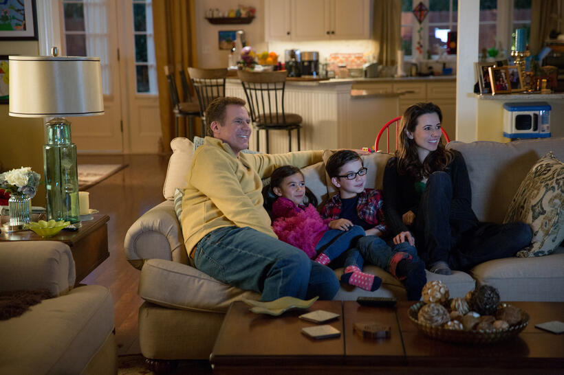Will Ferrell as Brad Whitaker, Scarlett Estevez as Megan, Owen Vaccaro as Dylan and Linda Cardellini as Sara in "Daddy's Home."