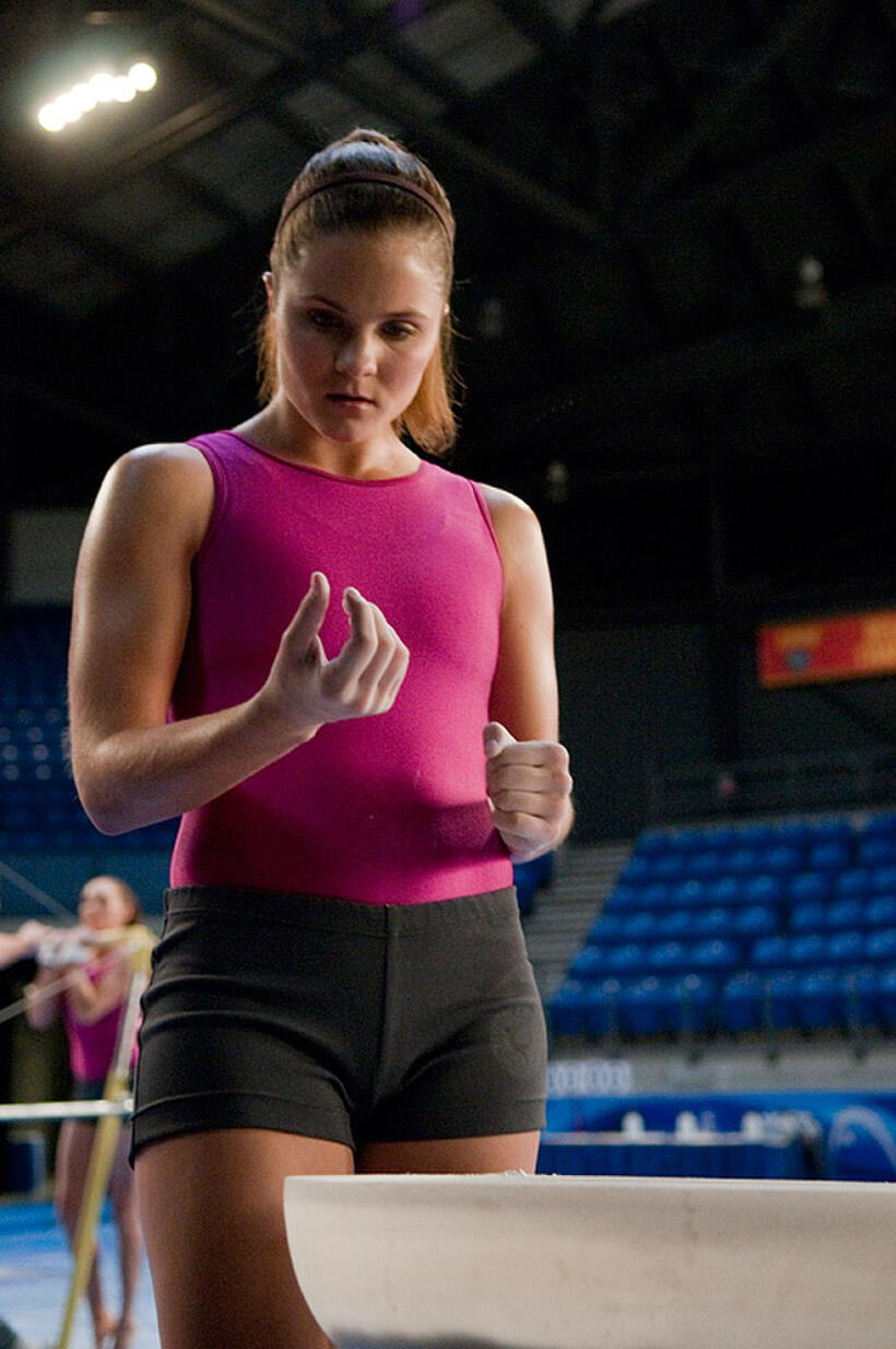 Ellen Wroe as Candice Hooper in "Final Destination 5."