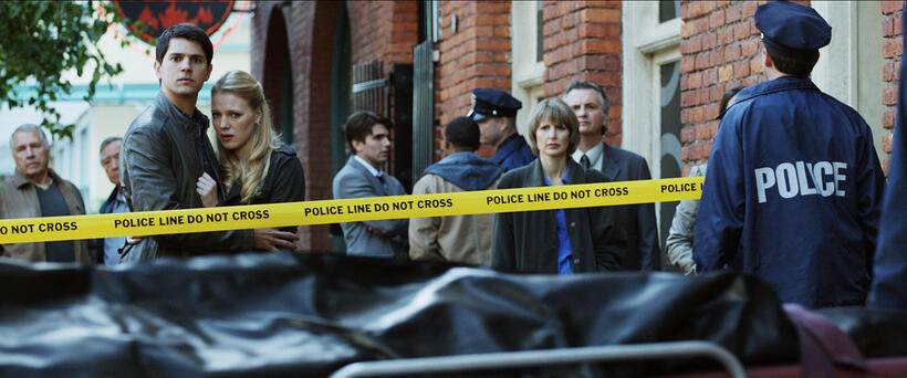 Nicholas D'agosto as Sam and Emma Bell as Molly in "Final Destination 5."