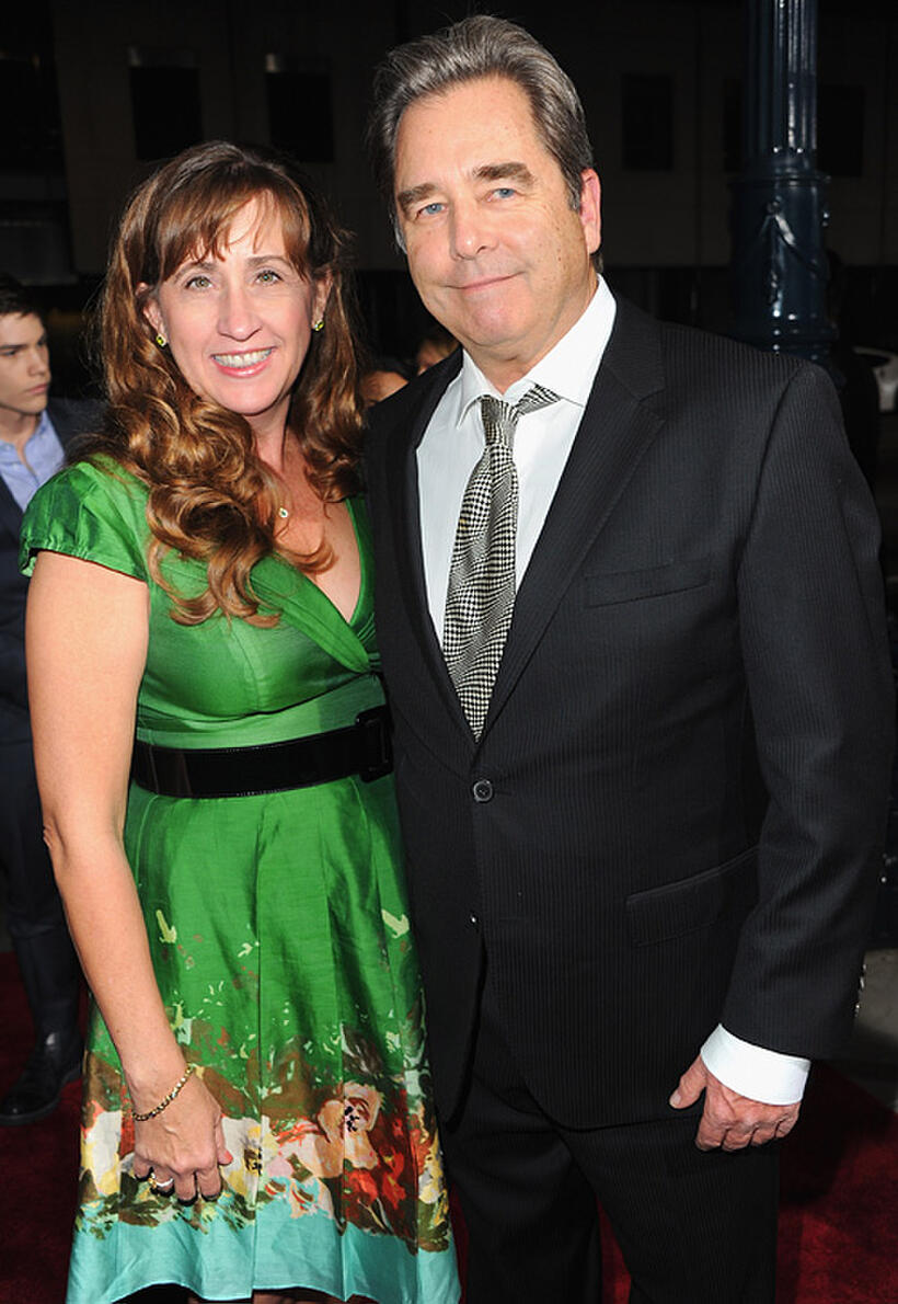 Wendy Bridges and Beau Bridges at the California premiere of "The Descendants."