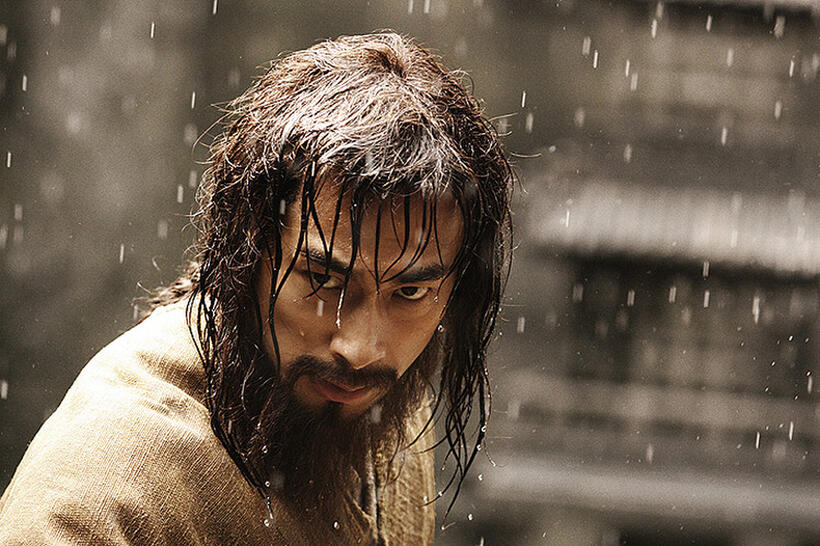 Vincent Zhao as Su Can in "True Legend."