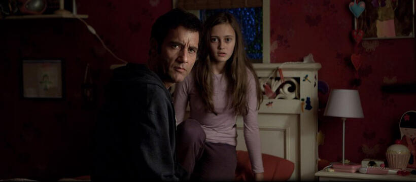 Clive Owen as John Farrow and Ella Purnell as Mia Farrow in "Intruders."