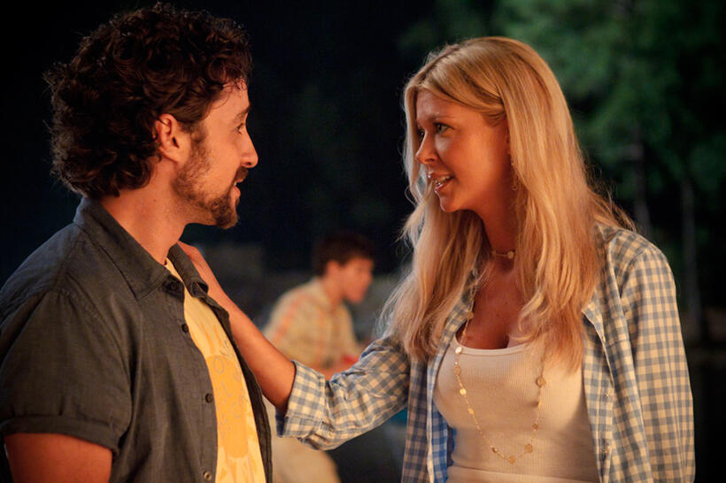 Thomas Ian Nicholas as Kevin and Tara Reid as Vicky in "American Reunion."