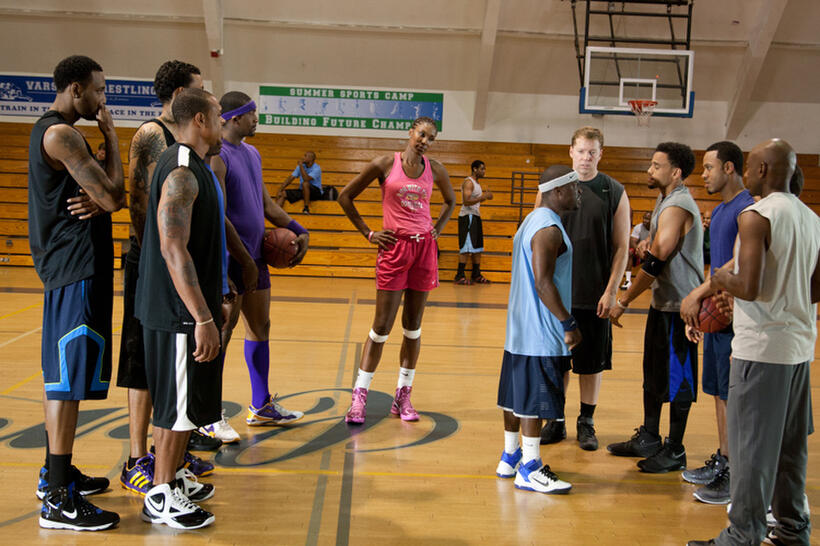 Kevin Hart as Cedric, Gary Own as Bennett, Michael Ealy as Dominic, Terrence J as Michael and Romany Malco as Zeke in "Think Like a Man."