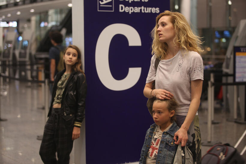Rosalie Fortier, Evelyne Brochu and Joanny Corbeil-Picher in "Cafe de Flore."