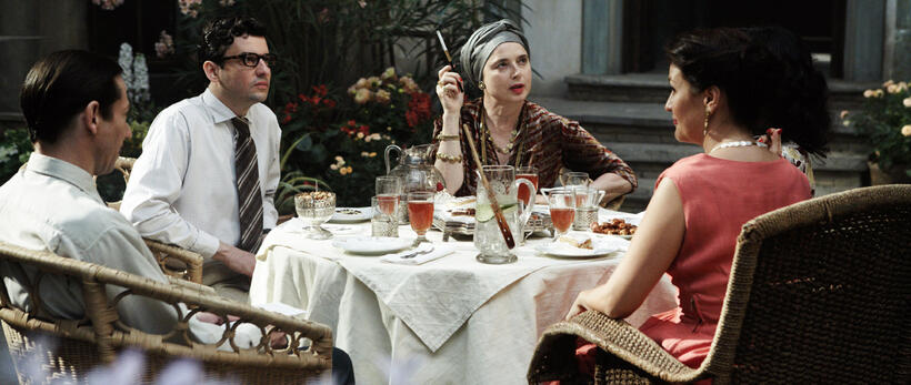 Mathieu Amalric as Nasser Ali, Eric Caravaca as Abdi, Isabella Rossellini as Parvine and Rona Hartner as Soudabeh in "Chicken With Plums."