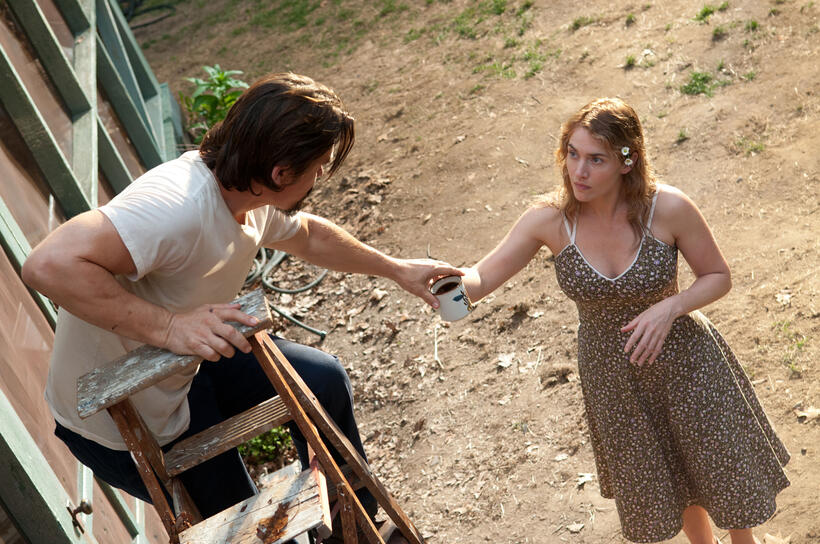 Josh Brolin and Kate Winslet in "Labor Day."