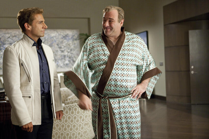 Steve Carell as Burt Wonderstone and James Gandolfini as Doug Munny in "The Incredible Burt Wonderstone."