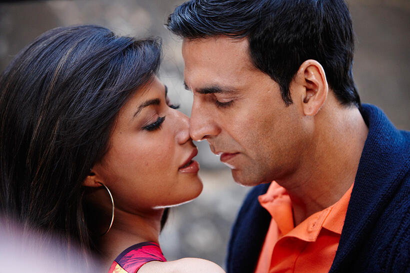 Chitrangda Singh and Akshay Kumar in "Desi Boyz."