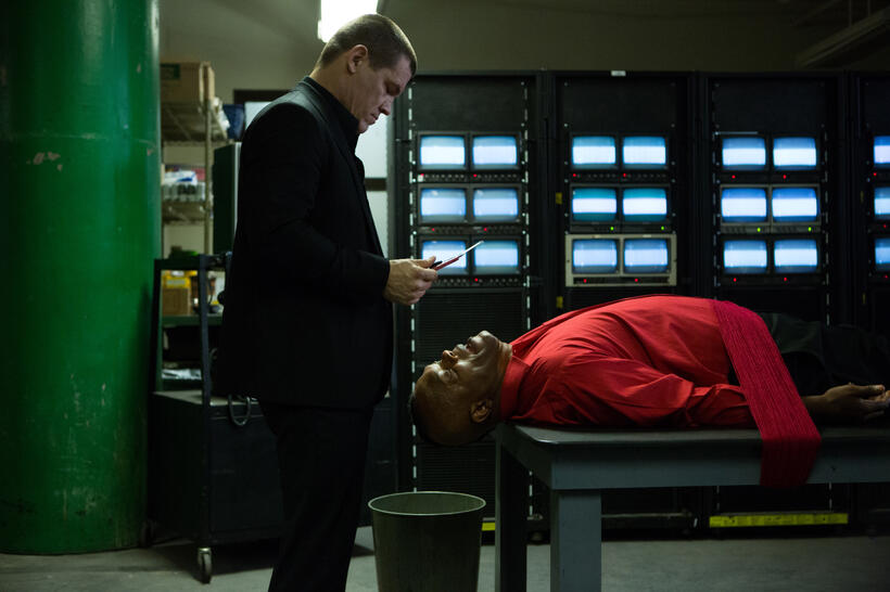Josh Brolin and Samuel L. Jackson in "Oldboy."
