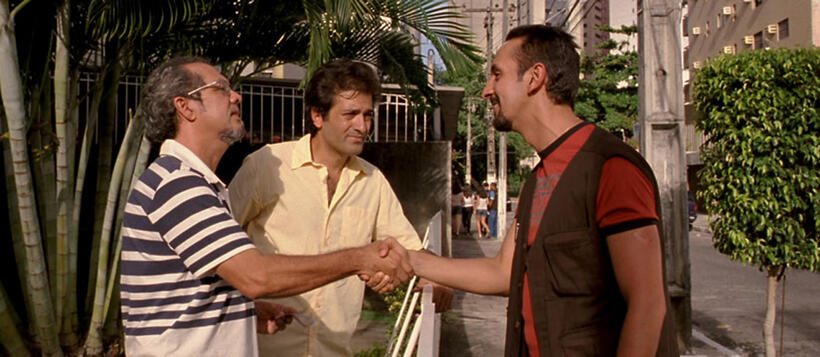 A scene from "Neighbouring Sounds."