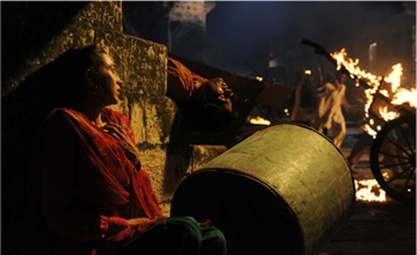 Karisma Kapoor in "Dangerous Ishhq."